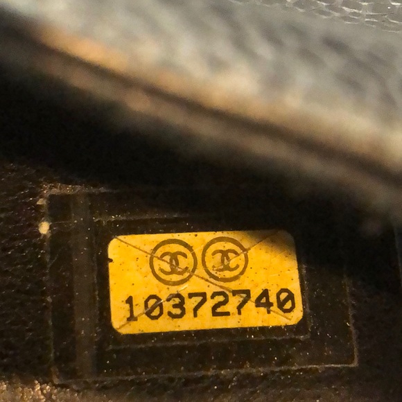 CHANEL CC Logo Black Caviar Frame Kisslock Long Bifold Wallet Authenticity Card - Picture 11 of 15